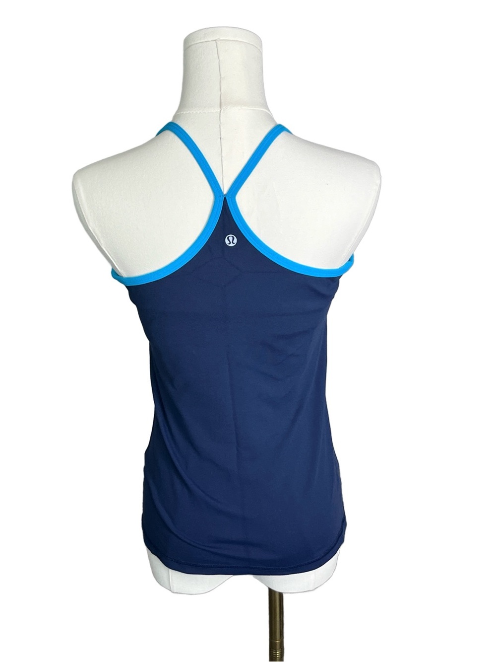 lululemon athletica Reversible Navy Power Y Tank with Bright Blue Trim Size 8 - Picture 2 of 10
